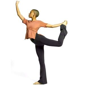 Nike logo unique dri fit yoga split tie short sleeve top size medium